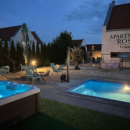 Apartmány ROSE Lednice Exterior foto