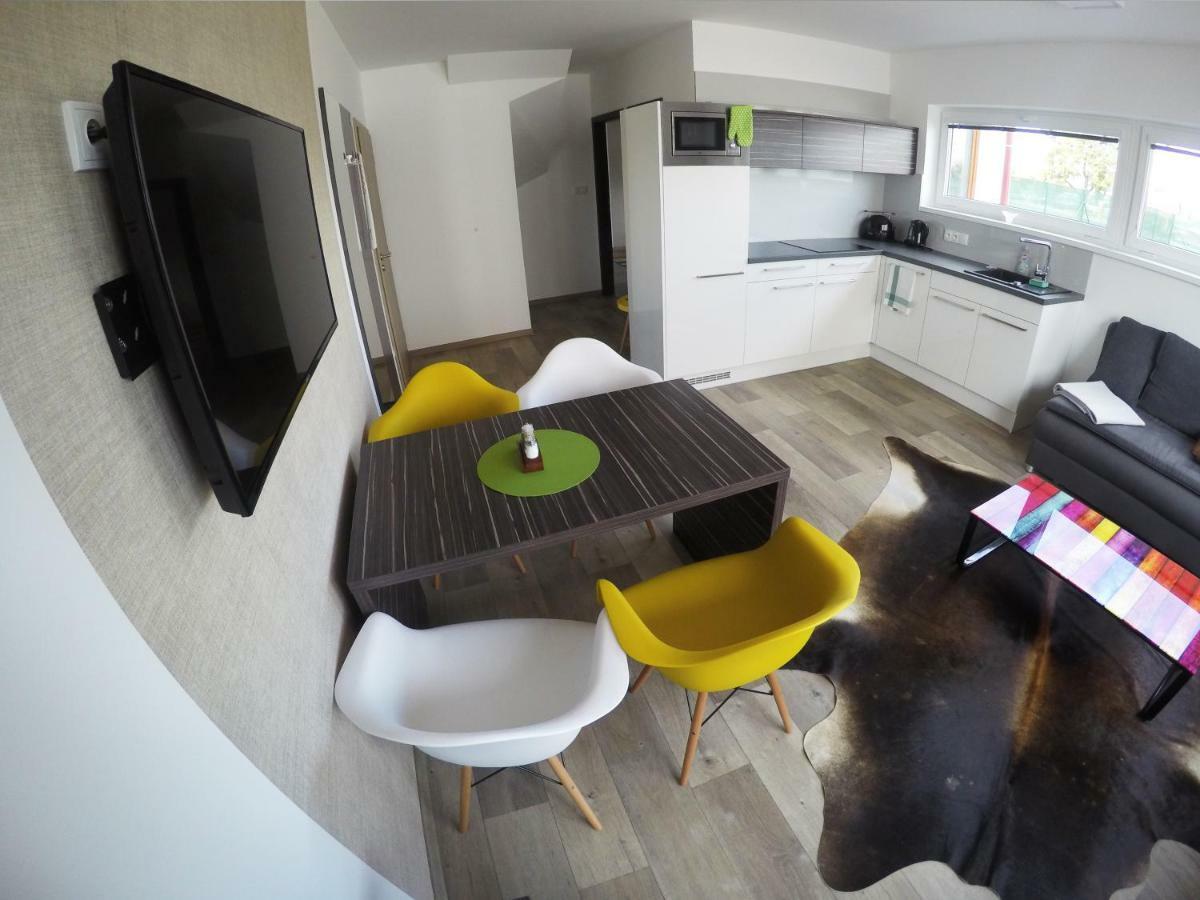 Apartmány ROSE Lednice Exterior foto